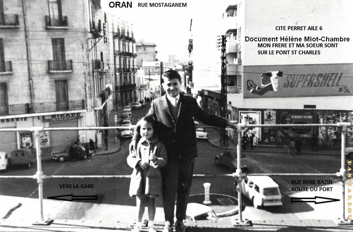 Oran - Rue de Mostaganem vu du Pont Saint-Charles.jpg